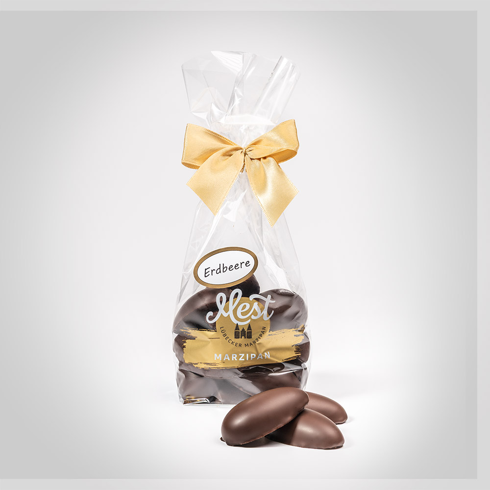 Lübecker Marzipan-Eier (halbe) g.g.A. in Zartbitterschokolade mit Erdbeergeschmack